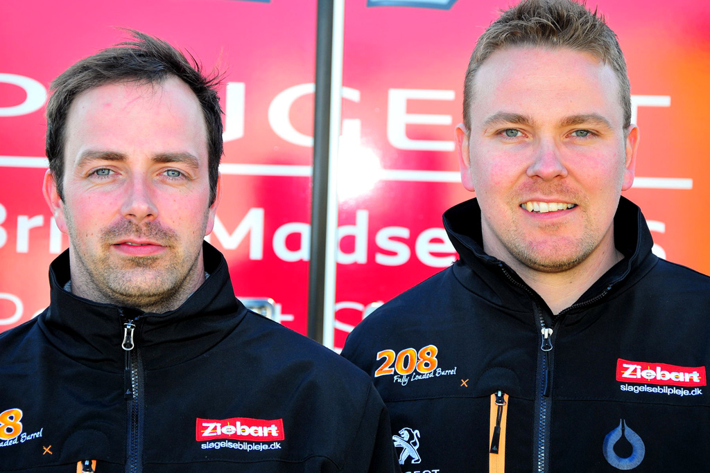 To gange vindere af historisk rallycup, men siden uden de resultater, som talentet rækker til. Kim Madsen (til højre) og Kasper Sørensen er klar til at vise, hvad de kan i weekendens JUAL Rally, anden afdeling af danmarksmesterskabet i rally.
(Foto: Michael Eisenberg)